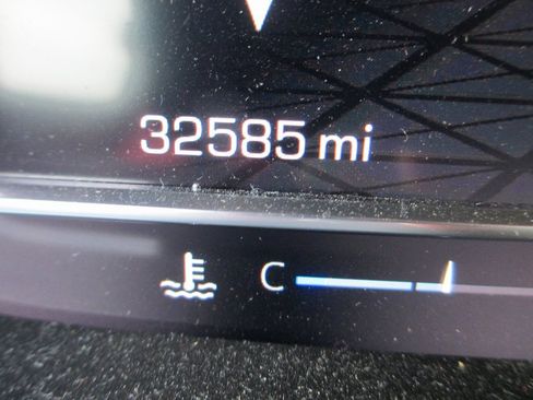 Certified 2022 GMC Yukon XL Denali image 37