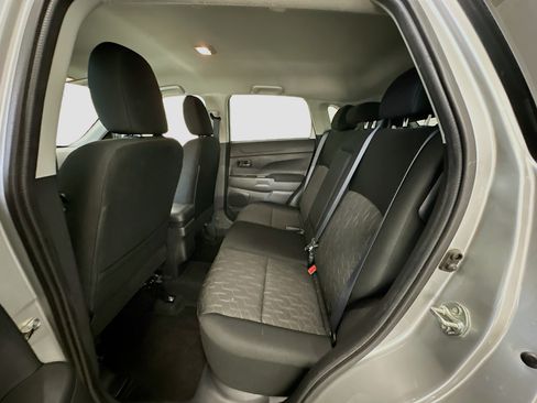 Used 2025 Mitsubishi Outlander Sport ES AWD/4WD image 28