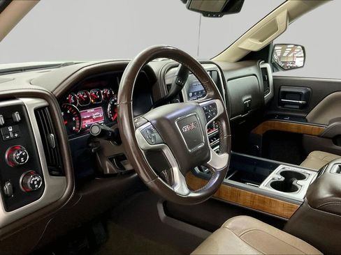 Used 2015 GMC Sierra 1500 SLT w/ Driver Alert Package AWD/4WD image 14