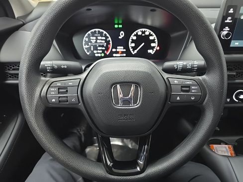 Certified 2026 Honda HR-V LX image 18