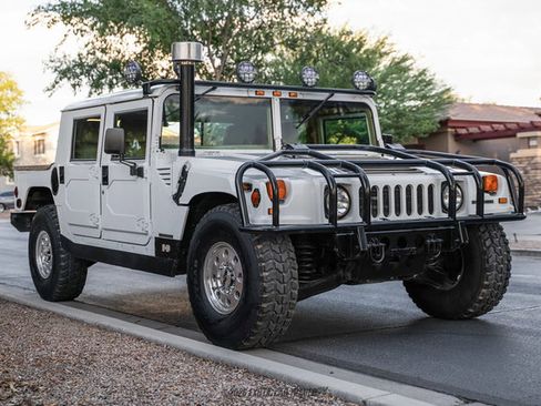 Used 1994 HUMMER H1 4-Door Hard Top AWD/4WD image 12