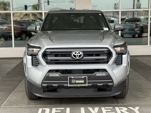 New 2025 Toyota Tacoma SR5 image 4