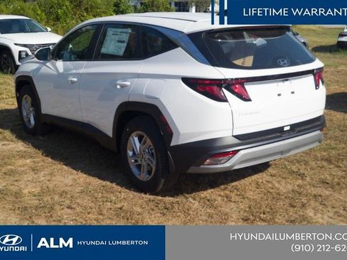 New 2026 Hyundai Tucson SE image 10