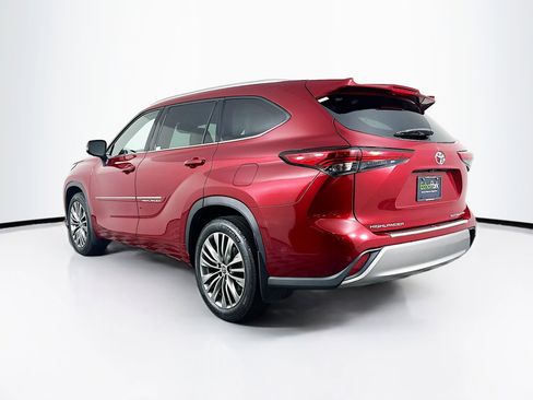 Used 2020 Toyota Highlander Platinum AWD/4WD image 5