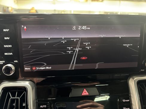 Used 2022 Kia Sorento SX Prestige image 21