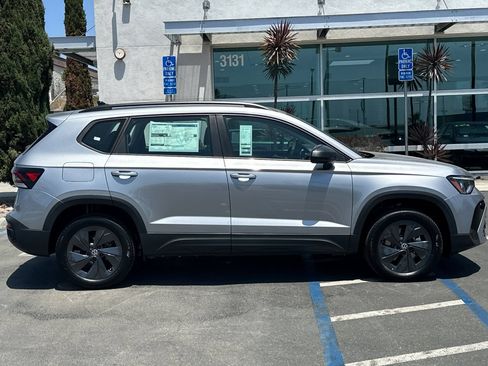 New 2026 Volkswagen Taos S FWD image 4