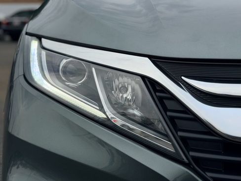 Used 2019 Honda Odyssey EX-L image 9
