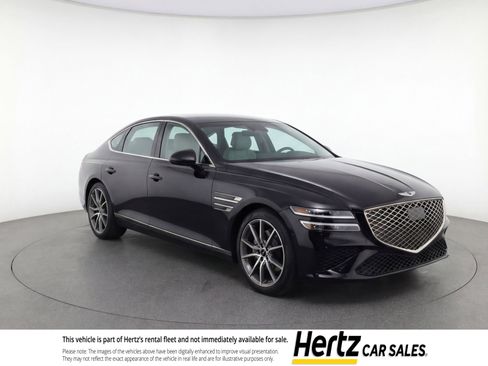 Used 2025 Genesis G70 2.5T image 1