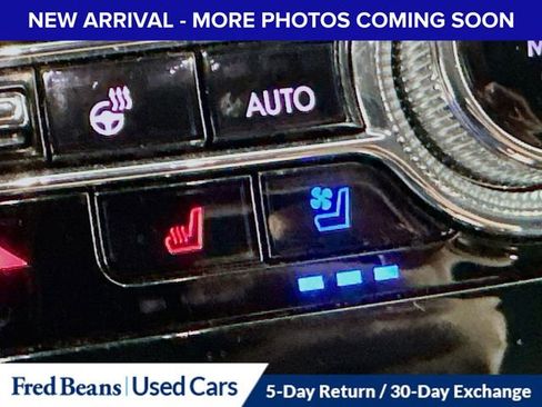 Used 2020 Lincoln Corsair AWD w/ Equipment Group 101A image 22