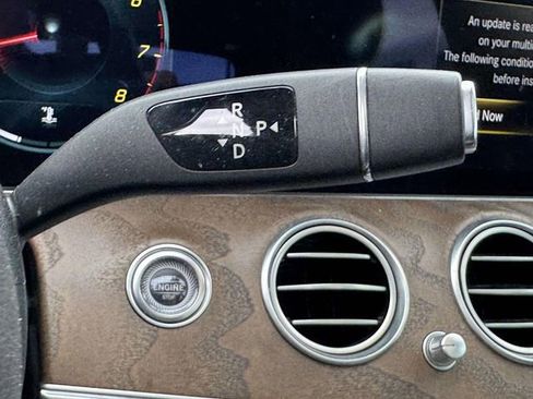 Used 2022 Mercedes-Benz E 350 Sedan image 29