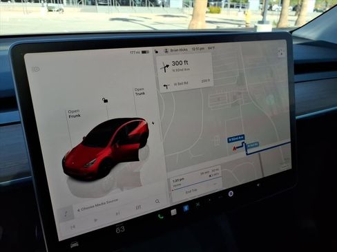 Used 2023 Tesla Model Y Long Range image 35