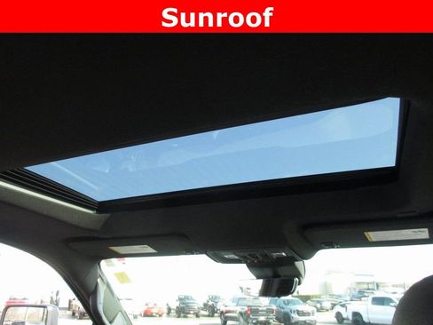 Used 2026 GMC Sierra 2500 AT4 w/ AT4 Premium Plus Package image 15