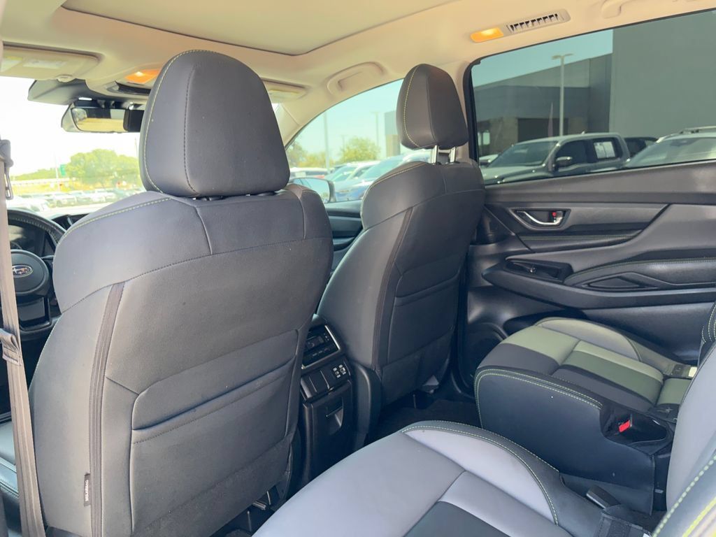 Used 2023 Subaru Ascent Onyx Edition AWD/4WD image 22