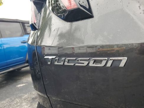 Used 2023 Hyundai Tucson SEL FWD image 5