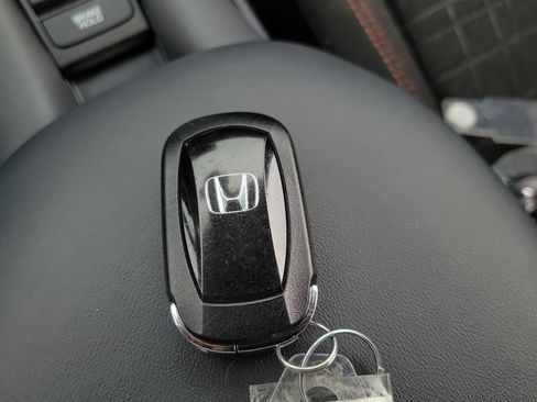 Used 2024 Honda HR-V Sport image 23
