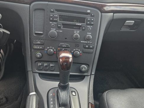 Used 2004 Volvo S80 2.9 FWD image 21