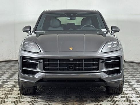 Certified 2026 Porsche Cayenne image 10
