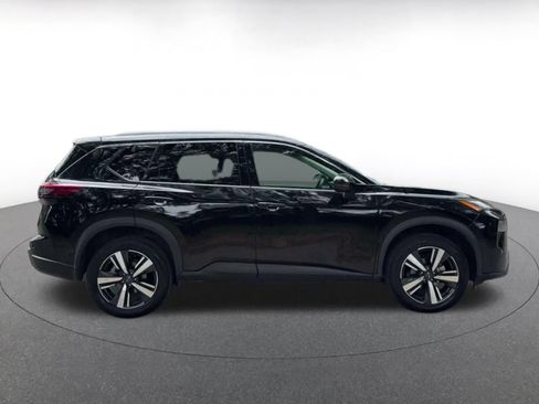 Used 2026 Nissan Rogue SL AWD/4WD image 17