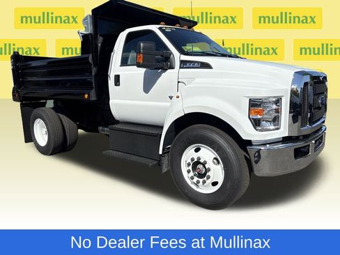 New 2026 Ford F650 2WD Regular Cab Super Duty image 1
