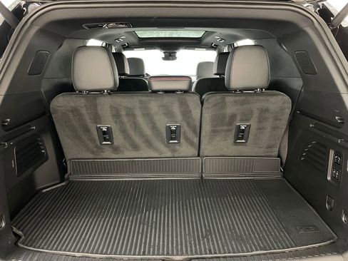 Certified 2024 Chevrolet Traverse RS image 49