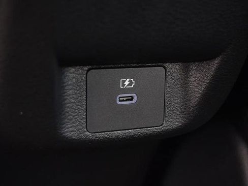 New 2025 Nissan Versa SV image 21