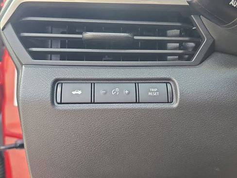 Certified 2024 Nissan Altima 2.5 SV FWD image 27