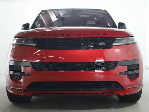 Used 2023 Land Rover Range Rover Sport SE Dynamic image 13
