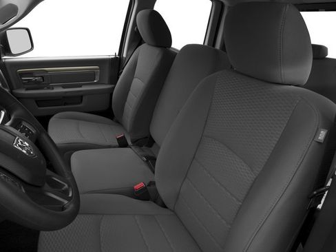 Used 2017 RAM 1500 Big Horn RWD image 12