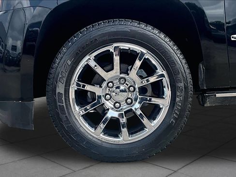 Used 2015 GMC Yukon Denali w/ Premium Package RWD image 10