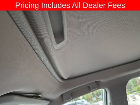 Used 2018 Toyota Corolla XLE FWD image 10