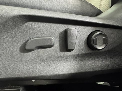 Used 2024 Subaru Forester Limited AWD/4WD image 35
