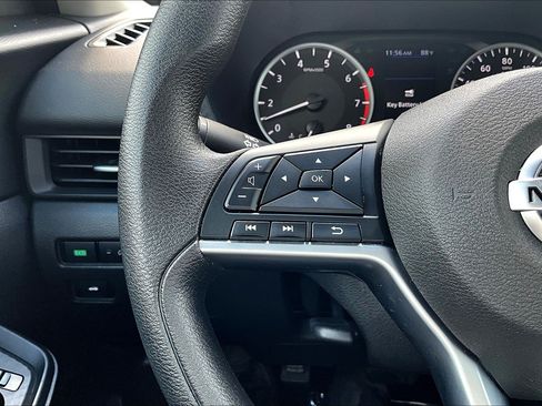 Used 2023 Nissan Sentra S FWD image 19
