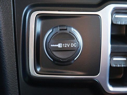 Used 2022 Jeep Gladiator Rubicon w/ Cold Weather Group image 48