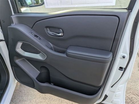 New 2026 Nissan Frontier SV w/ SV Convenience Package image 30
