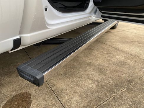 Used 2023 GMC Sierra 1500 Denali w/ Denali Reserve Package image 9