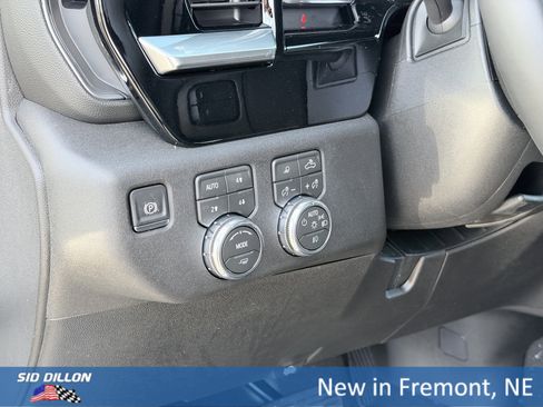 New 2026 GMC Sierra 3500 SLE image 13