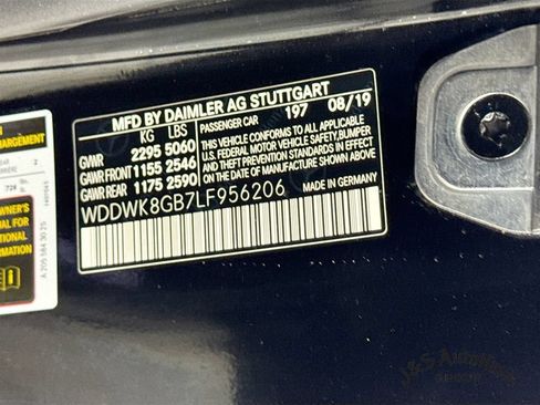 Used 2020 Mercedes-Benz C 63 AMG Cabriolet w/ Parking Assistance Package image 41