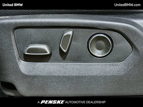 Used 2021 GMC Yukon Denali AWD/4WD image 4