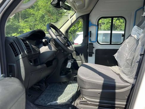 Used 2024 RAM ProMaster 3500 w/ Delivery Van Package FWD image 14