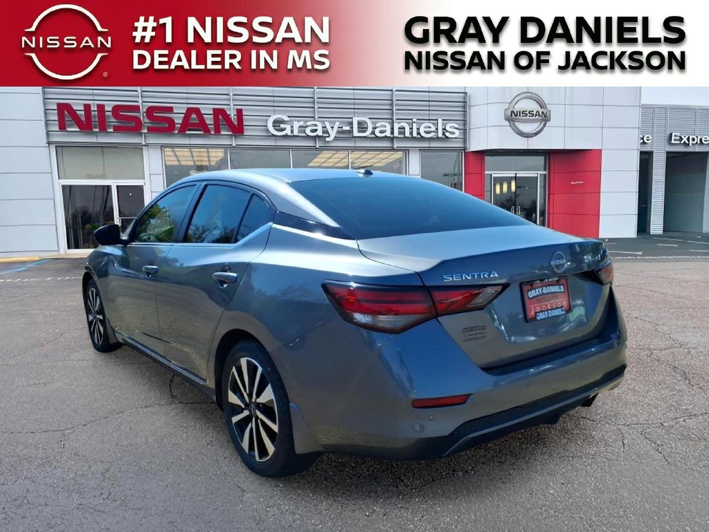 Used 2024 Nissan Sentra SV w/ SV Premium Package FWD image 5