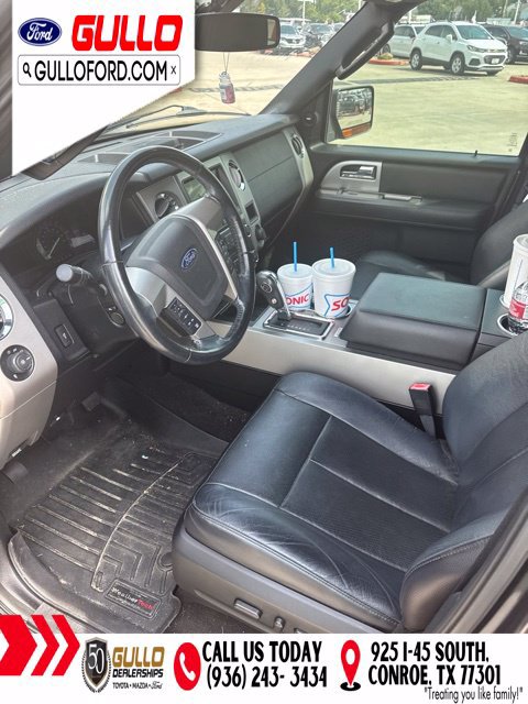 Used 2017 Ford Expedition Limited w/ Equipment Group 301A RWD image 9