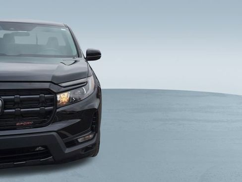 Used 2025 Honda Ridgeline Sport image 36