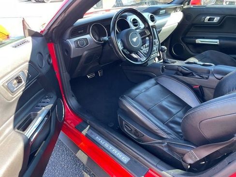 Used 2023 Ford Mustang Premium image 10