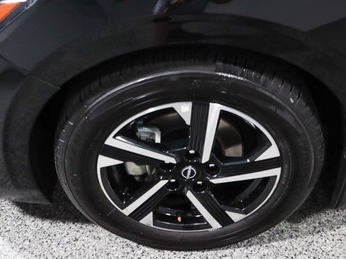 Used 2024 Nissan Sentra SV w/ All-Weather Package FWD image 11