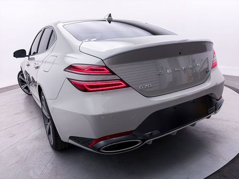 Used 2025 Genesis G70 3.3T Advanced w/ Sport Prestige Package image 11