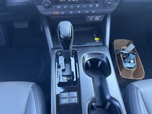 New 2026 Subaru Outback Premium image 18