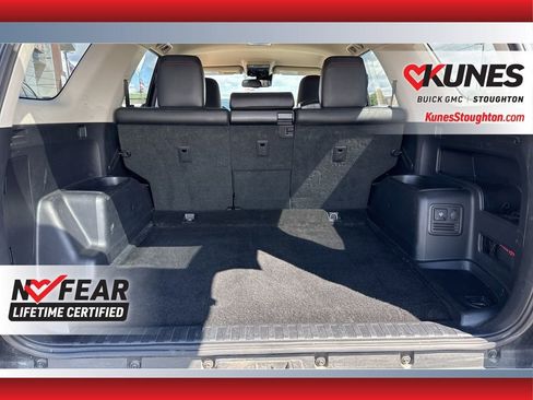 Used 2024 Toyota 4Runner TRD Off-Road Premium image 44