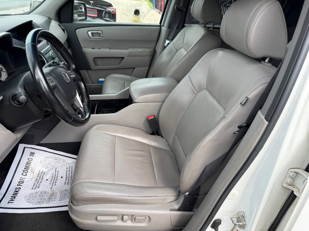 Used 2010 Honda Pilot EX-L image 17
