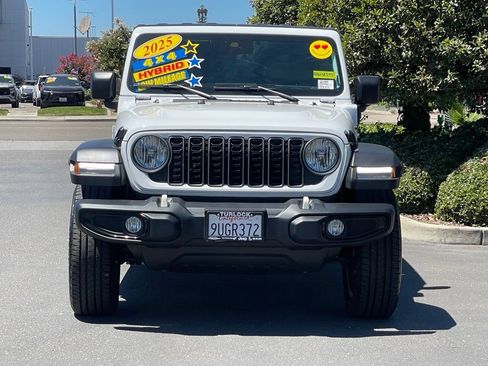 Used 2025 Jeep Wrangler Unlimited Sport S 4xe w/ Convenience Group AWD/4WD image 2
