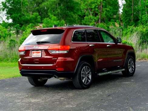 Used 2019 Jeep Grand Cherokee Limited w/ Mopar Chrome Edition Group RWD image 6